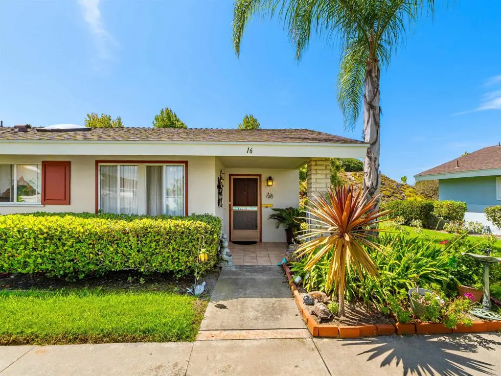 3615 Vista Bella 16, Oceanside, CA — listing photo 1