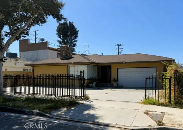 4812 W 134th, Hawthorne, CA — listing photo 1