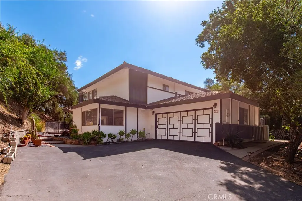 2125 Eastedge, Glendale, CA — listing photo 1