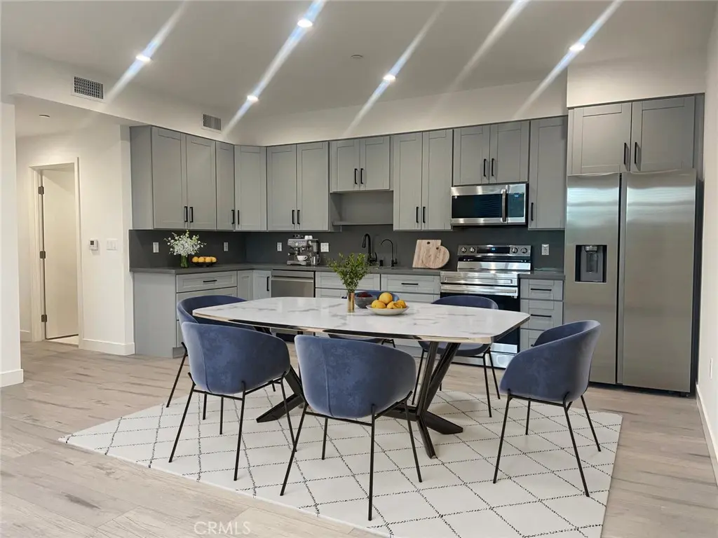 10455 Etiwanda Avenue, Porter Ranch, CA — listing photo 1