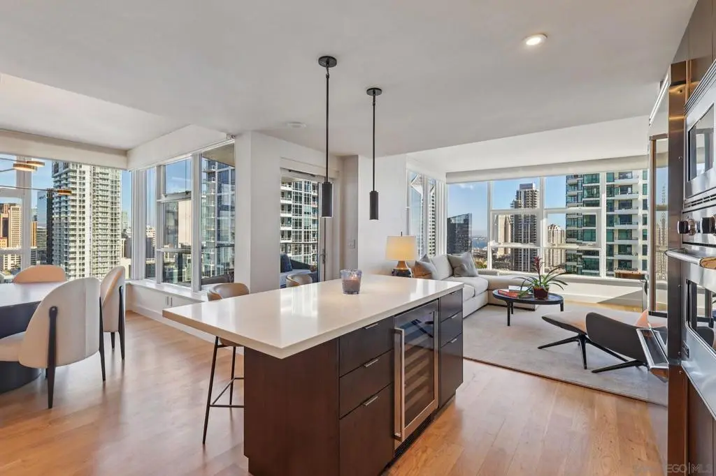 Condominium for sale at 1325 Pacific Highway 2804, San Diego, CA featuring 2 beds and 2 baths