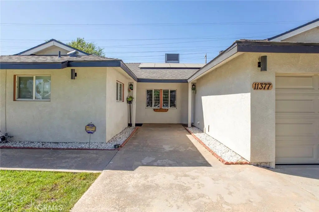 11377 Gaynor Ave, Granada Hills, CA — listing photo 1