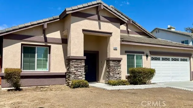 Single Family Residence for rent at 29687 Cool Meadow Drive, Menifee, CA featuring 3 beds and 2 baths