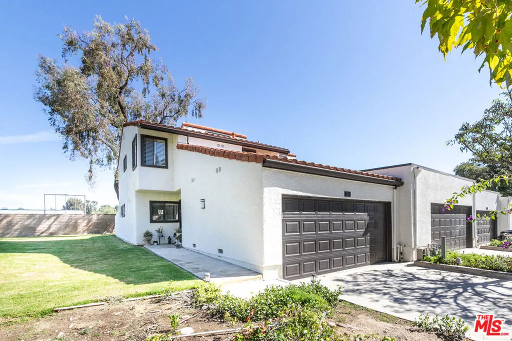 91 Helecho Court, Thousand Oaks, CA — listing photo 1