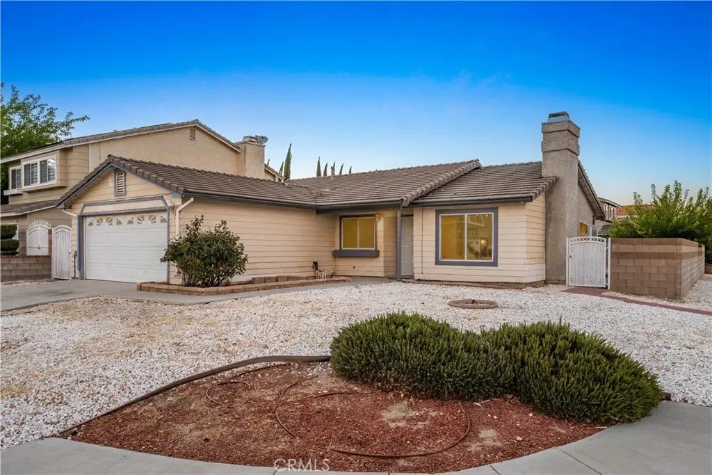 2101 Forry, Lancaster, CA — listing photo 1