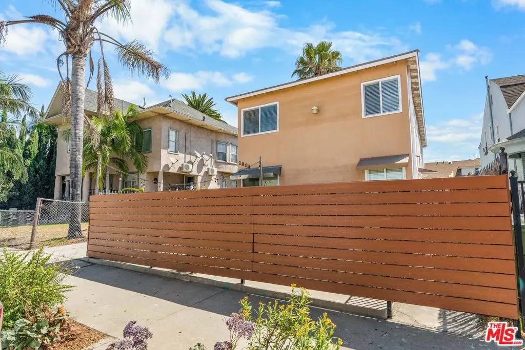 Residential Lease for rent at 2804 WORKMAN Street 4, Los Angeles, Los Angeles County, CA featuring 1 bed and 1 bath