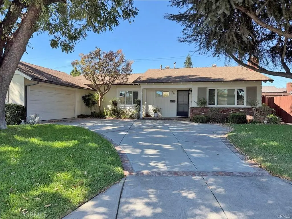 Single Family Residence for rent at 515 W Marbury, Covina, CA featuring 4 beds and 2 baths