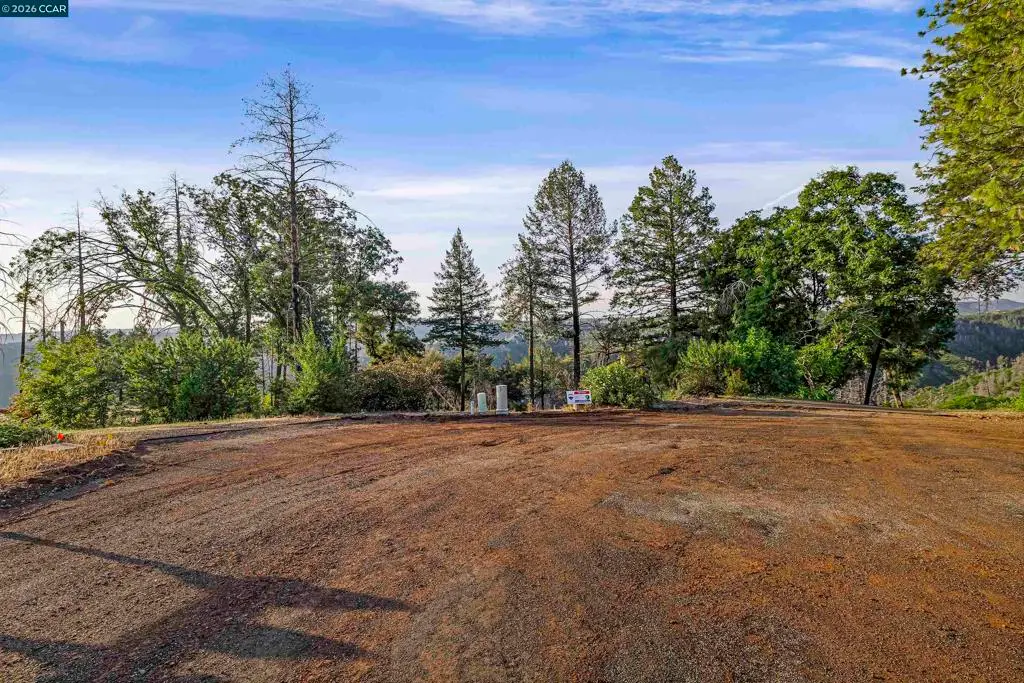 6479 Gregory Ln, Paradise, CA — listing photo 1