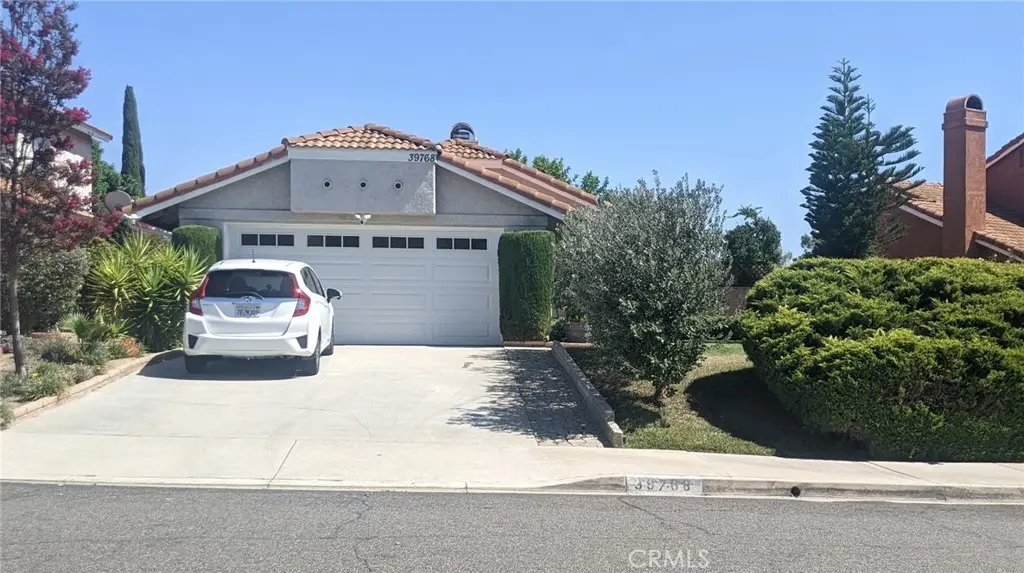 Single Family Residence for sale at 39768 Oak Cliff, Temecula, CA featuring 3 beds and 3 baths