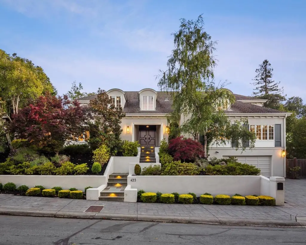 Residential Lease for rent at 433 El Centro Road, Hillsborough, CA featuring 5 beds and 7 baths