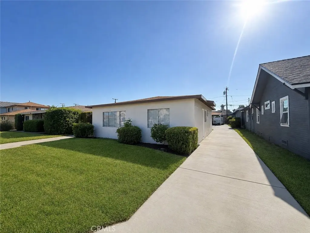 Residential Lease for rent at 18022 Jersey ave, Artesia, Los Angeles County, CA featuring 3 beds and 1 bath
