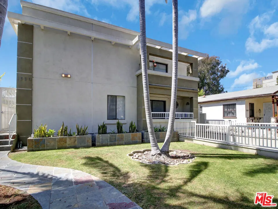 1520 Princeton Street 4, Santa Monica, CA — listing photo 1