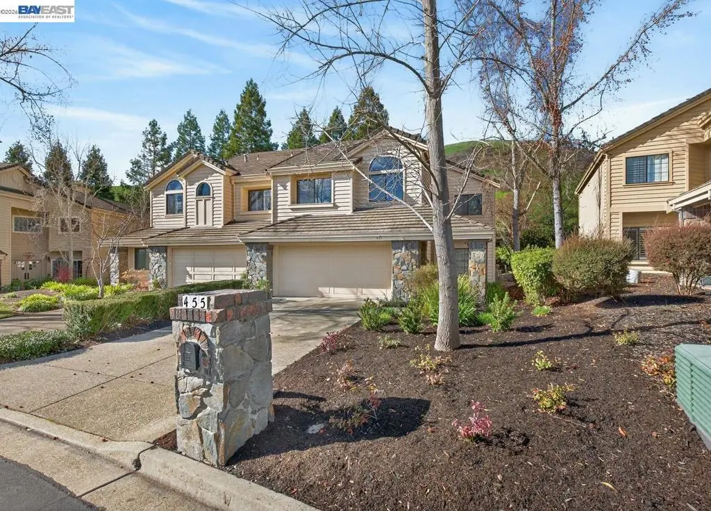 Townhouse for sale at 455 Eagle Valley Way, Danville, CA featuring 3 beds and 3 baths