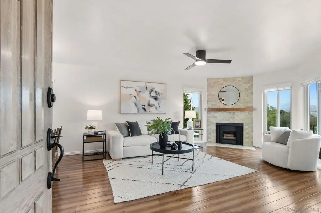 Townhouse for rent at 354 Travelodge Drive, El Cajon, CA featuring 3 beds and 3 baths