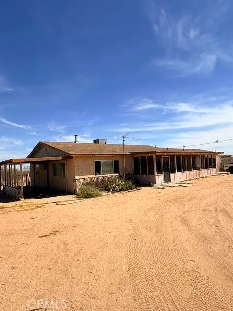 575 Warren Vista, Yucca Valley, CA — listing photo 1
