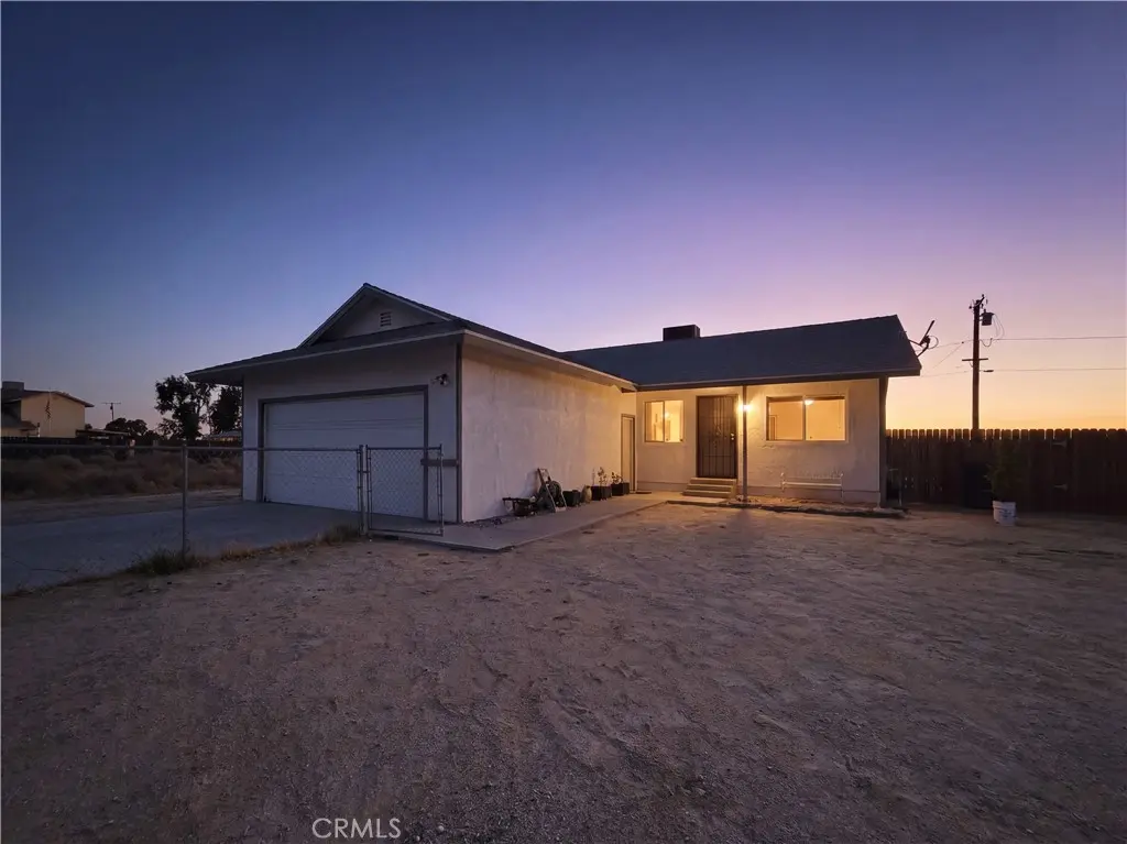 13129 Clement, Edwards, CA — listing photo 1