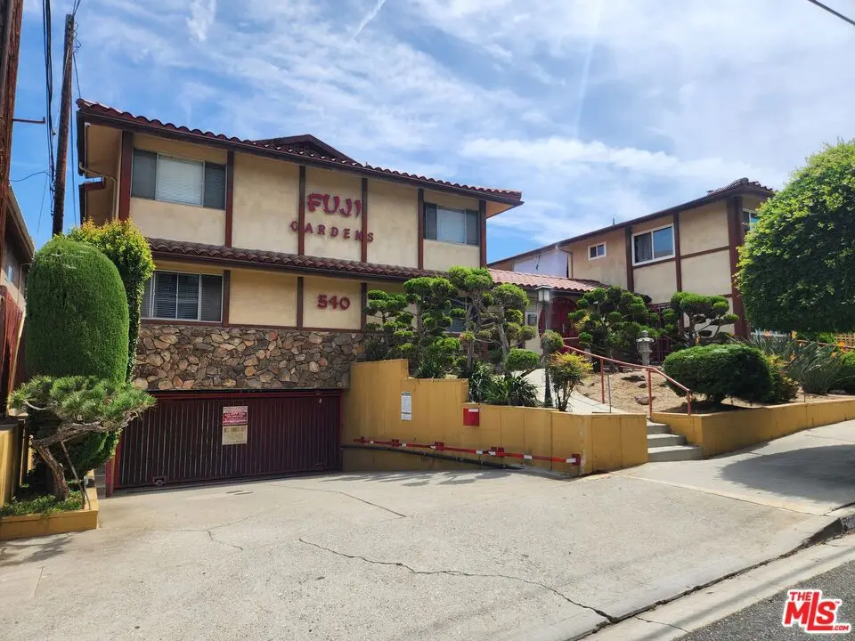 540 Evergreen Street 17, Inglewood, CA — listing photo 1
