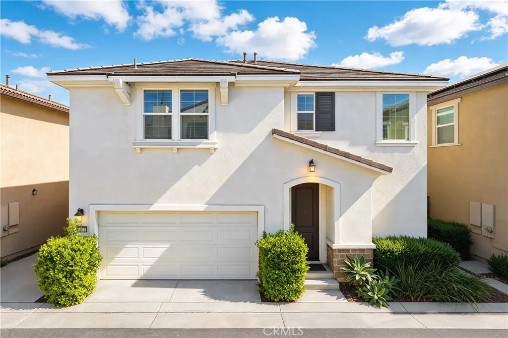 Condominium for sale at 6101 Sendero, Eastvale, CA featuring 4 beds and 3 baths