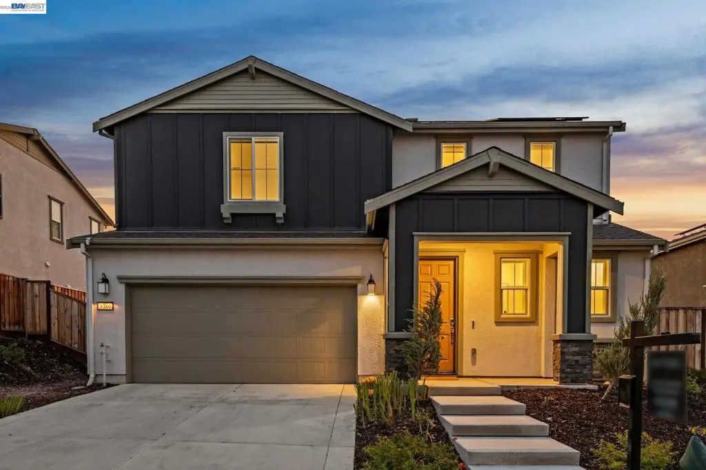 Single Family Residence for sale at 5389 Santini Ln, Tracy, CA featuring 3 beds and 3 baths