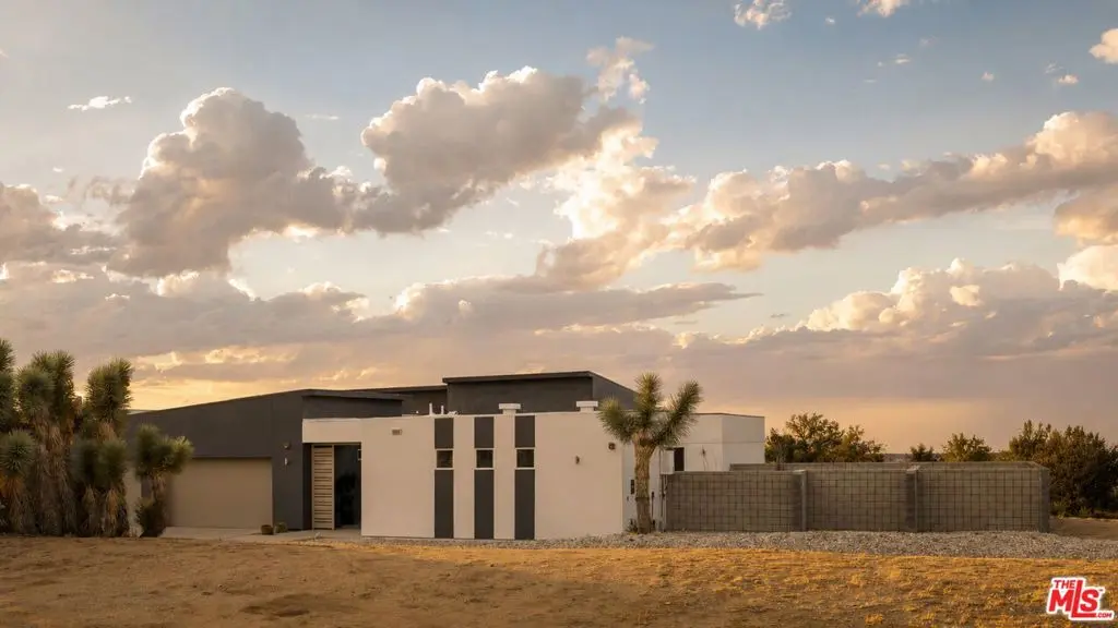 58654 Piedmont Drive, Yucca Valley, CA — listing photo 1