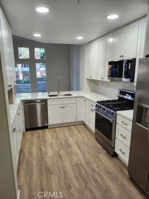 2733 Dietrich, Tustin, CA — listing photo 1