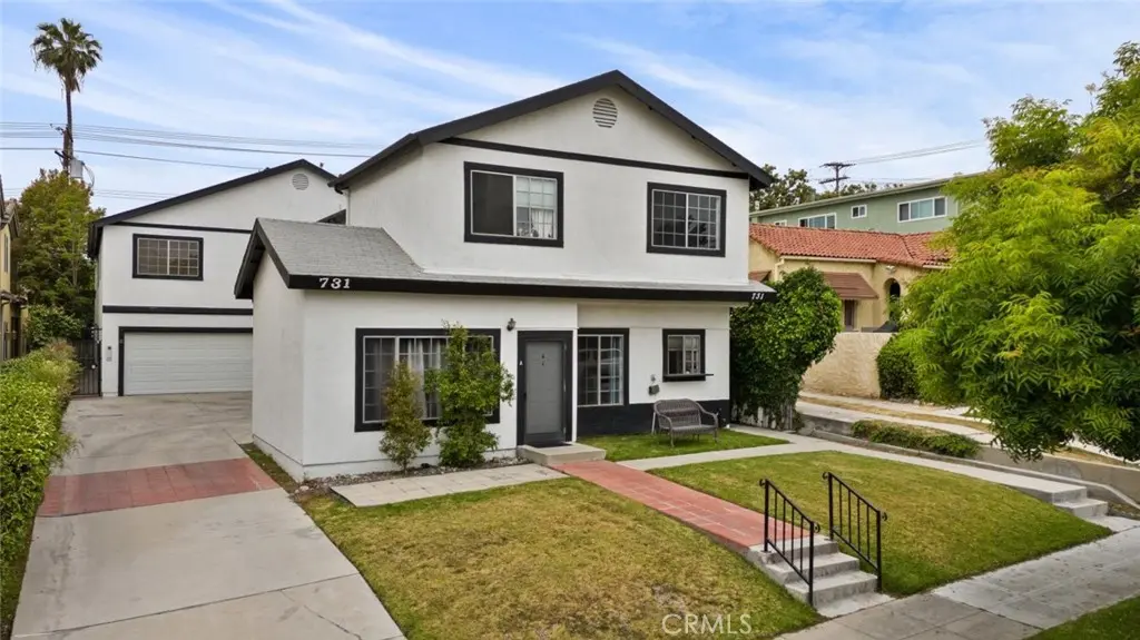 731 E Cypress Avenue D, Burbank, CA — listing photo 1