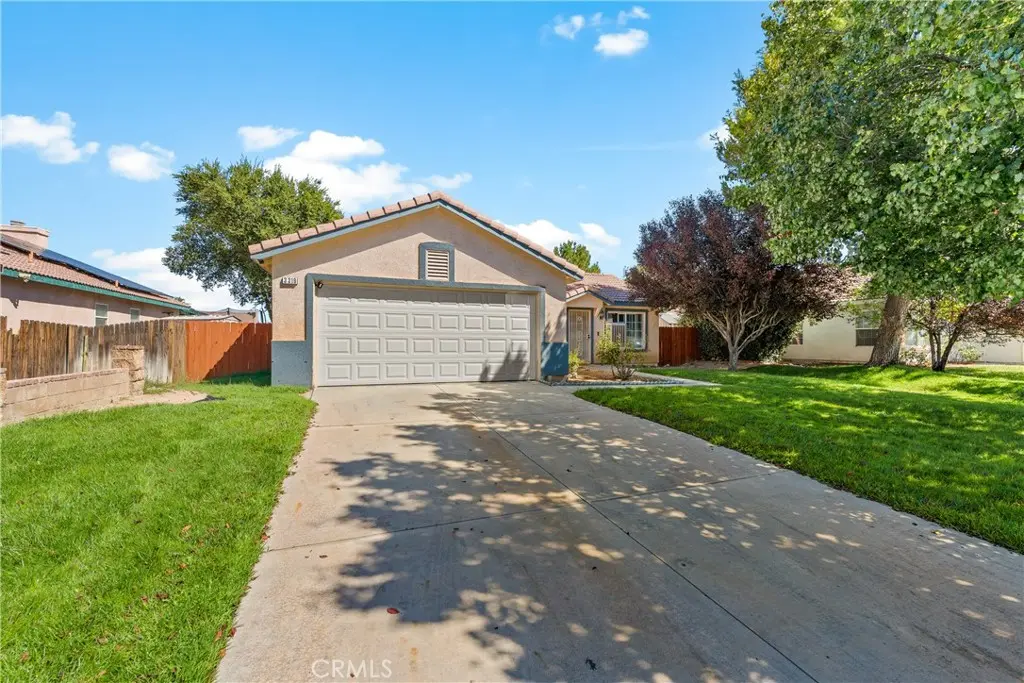 3319 E Avenue K3, Lancaster, CA — listing photo 1