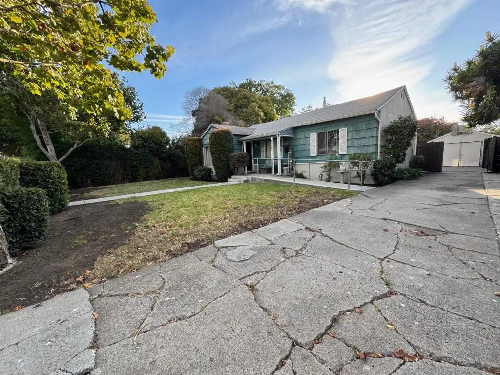 1303 Sevier Avenue, Menlo Park, CA — listing photo 1