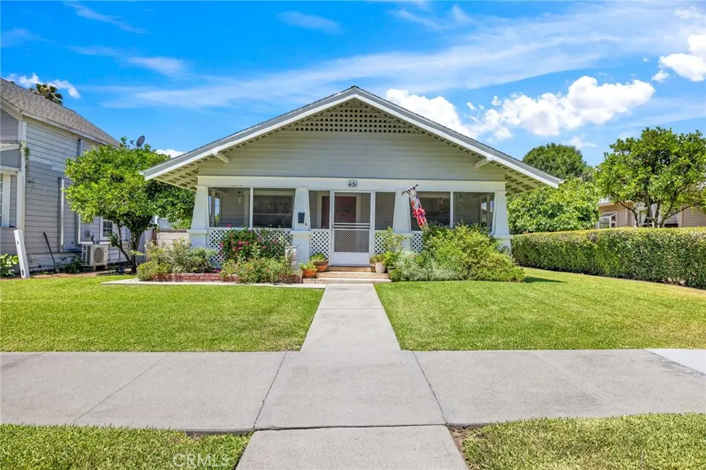 Single Family Residence for rent at 431 N Vermont Avenue, Glendora, CA featuring 5 beds and 2 baths