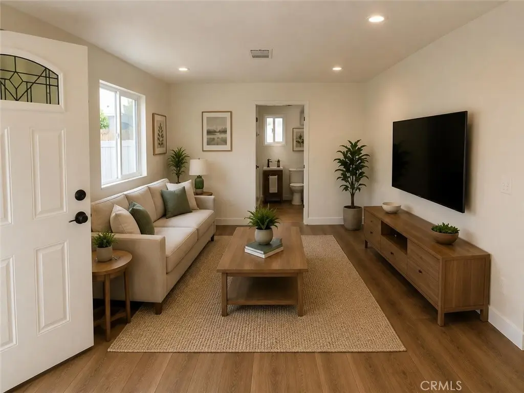 Residential Lease for rent at 5528 W 118th Place, Inglewood, Los Angeles County, CA featuring 2 beds and 2 baths
