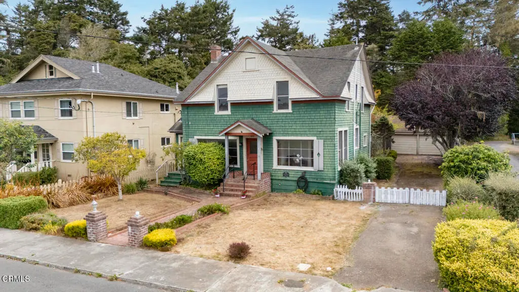 460 Alger Street, Fort Bragg, CA — listing photo 1