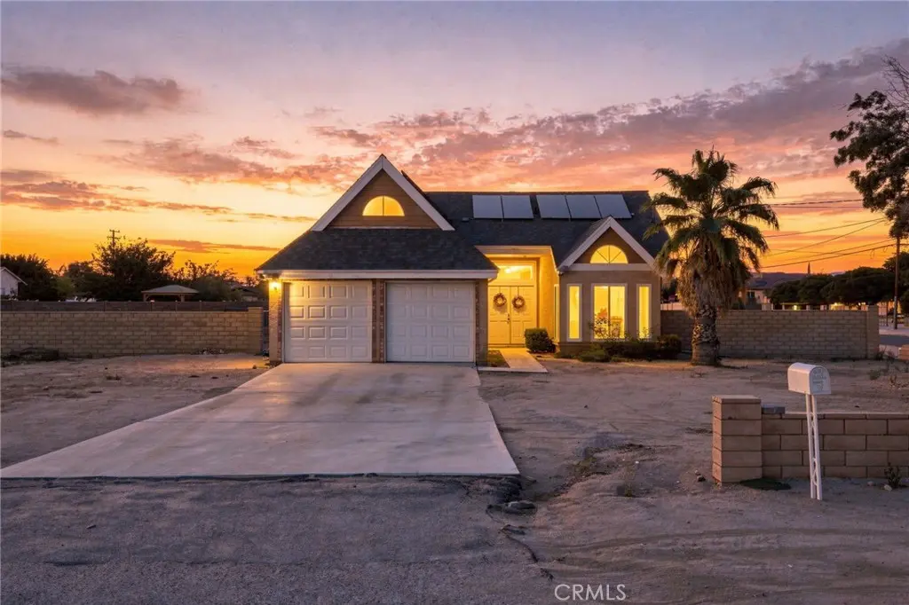 18170 Capri, Hesperia, CA — listing photo 1