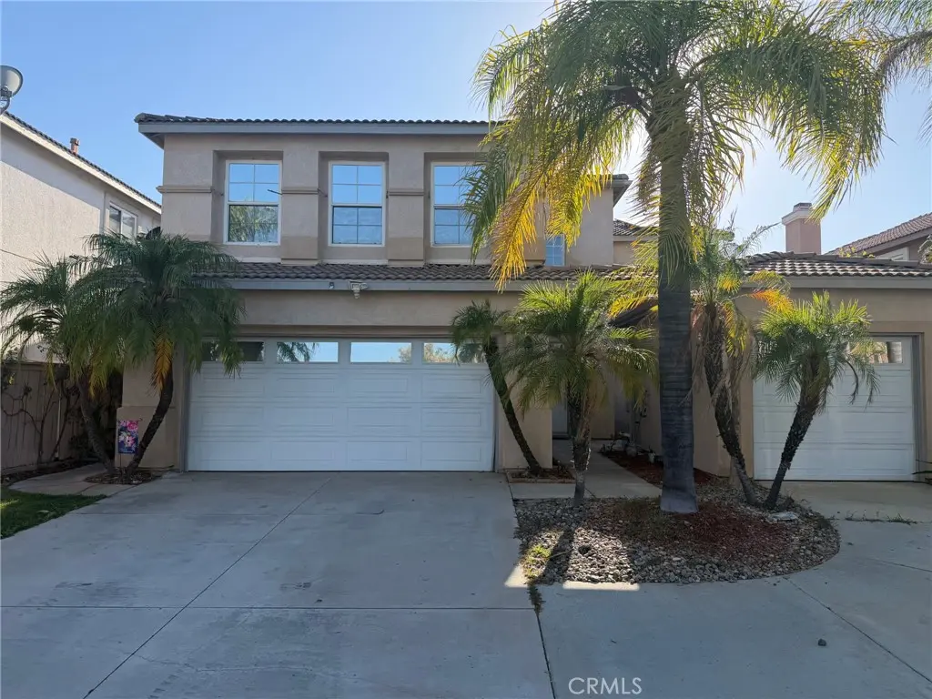 Single Family Residence for sale at 52 Villa Valtelena, Lake Elsinore, CA featuring 4 beds and 3 baths