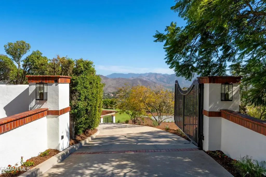 6022 Cielo Vista Court, Camarillo, CA — listing photo 1