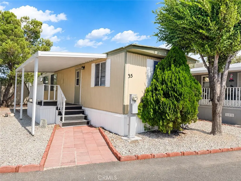 22601 Bear Valley Road 35, Apple Valley, CA — listing photo 1
