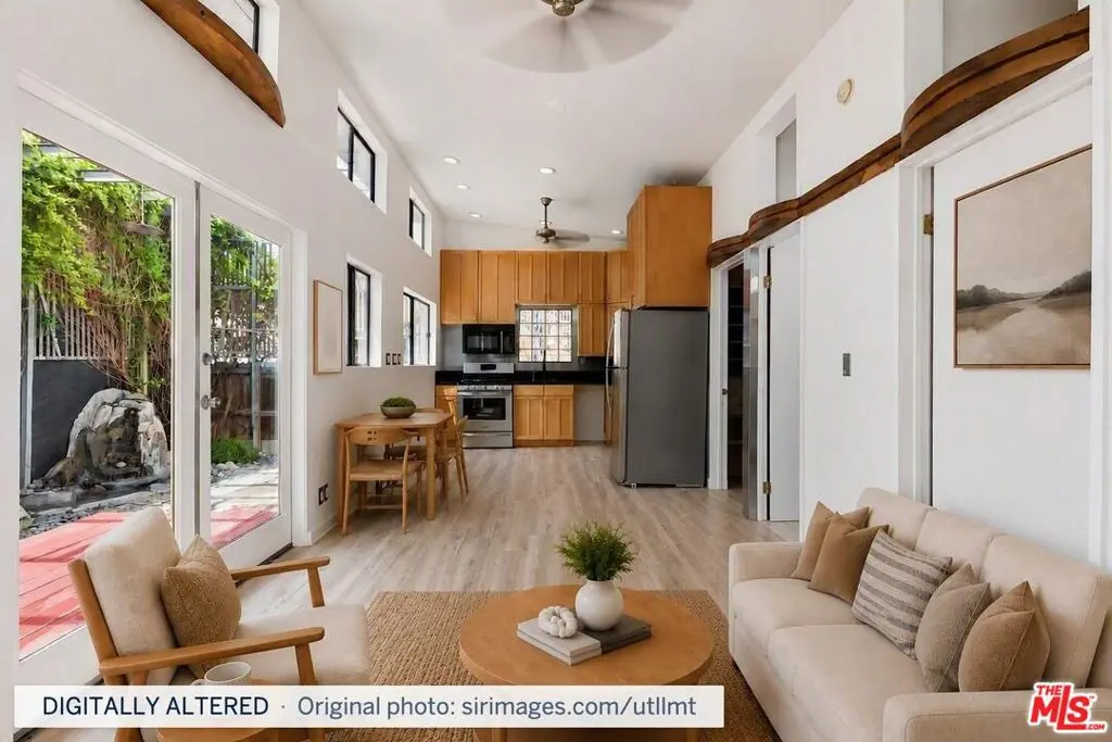 Single Family Residence for sale at 2416 Walnut Avenue, Los Angeles, CA featuring 2 beds and 1 bath