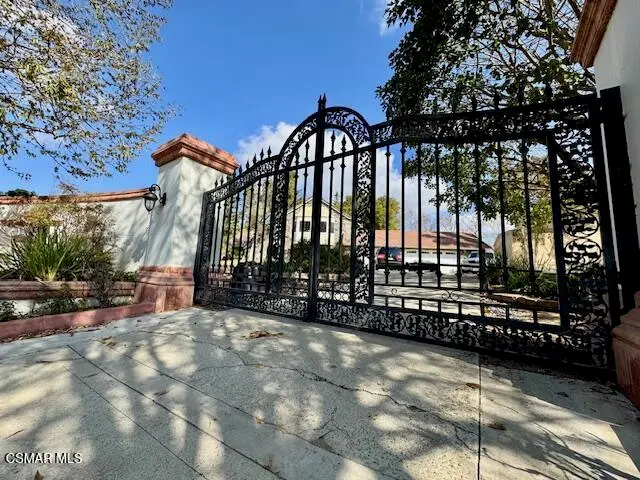 Residential Lease for rent at 11687 Charisma Court, Camarillo, Ventura County, CA featuring 1 bed and 1 bath