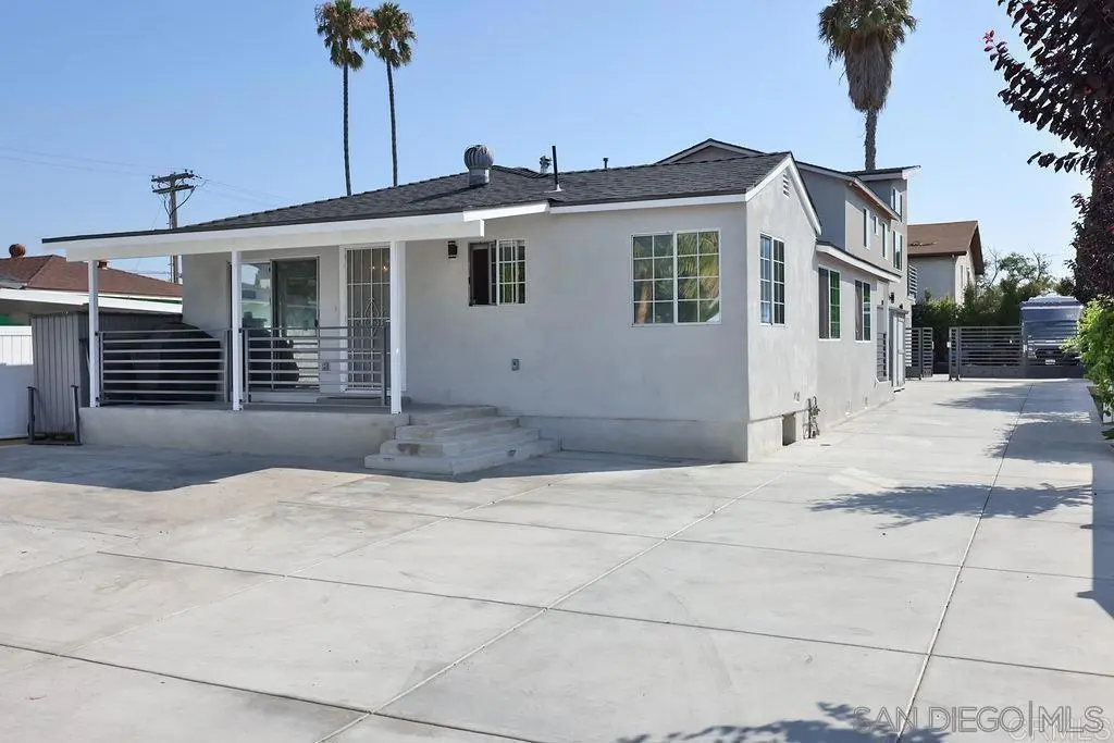 605 Fourth Ave, Chula Vista, CA — listing photo 1