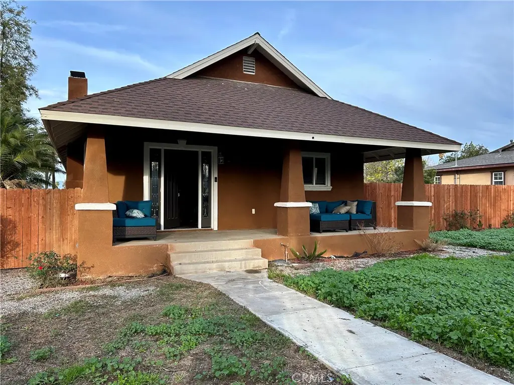 Single Family Residence for rent at 2795 Denton Street, Riverside, CA featuring 3 beds and 1 bath