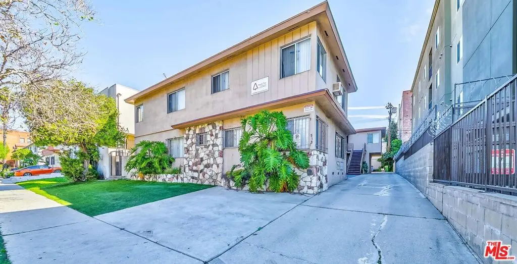 Residential Income for sale at 838 S Gramercy Place, Los Angeles, CA featuring 11 beds and 8 baths