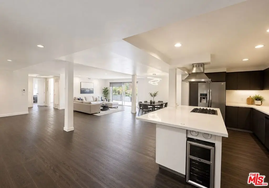 Condominium for rent at 9955 Durant 101, Beverly Hills, CA featuring 2 beds and 2 baths