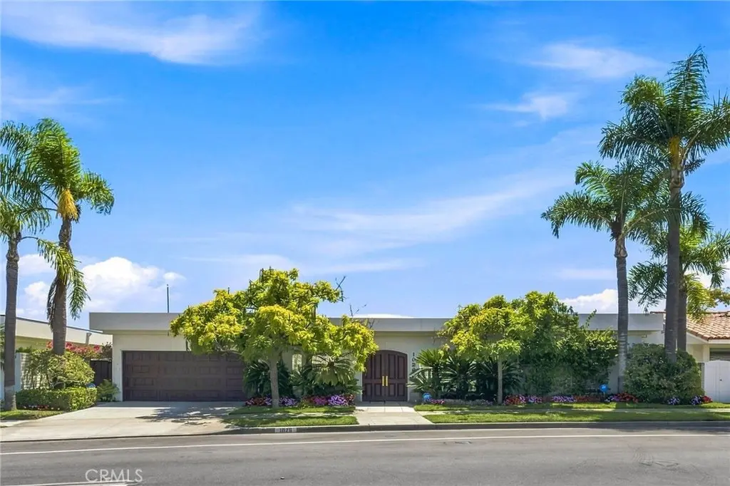 Single Family Residence for rent at 1026 Santiago Drive, Newport Beach, CA featuring 4 beds and 4 baths