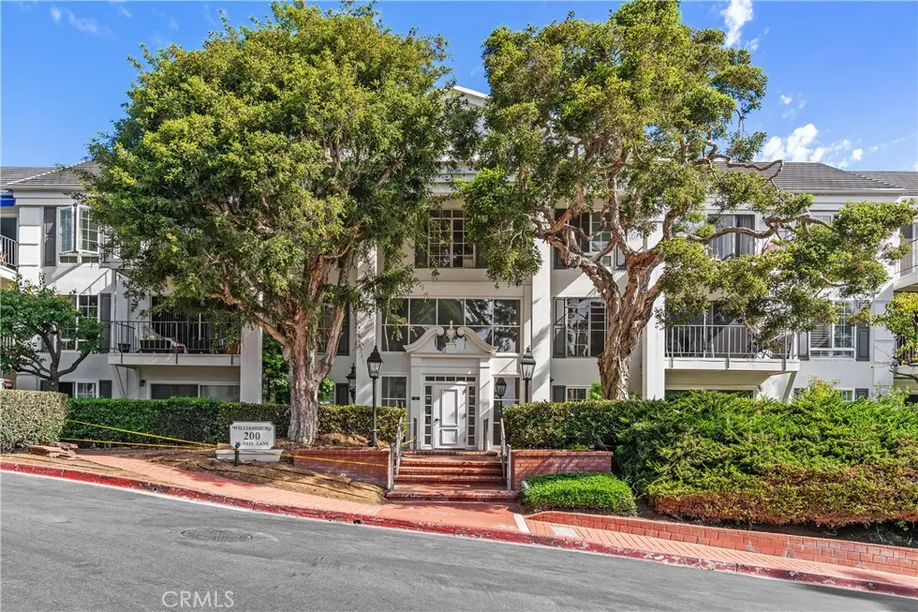 200 Mcneil 215, Newport Beach, CA — listing photo 1