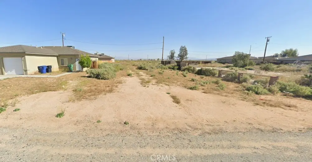 8115 Heather Avenue, California City, CA — listing photo 1