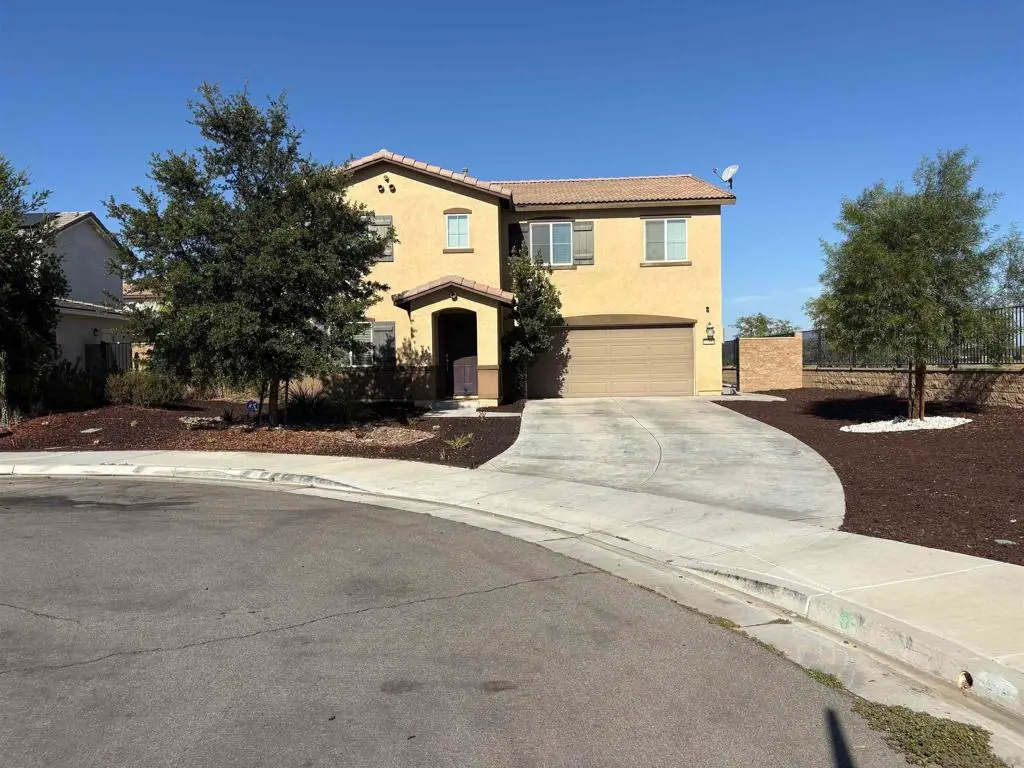 29323 Canteen Cir, Winchester, CA — listing photo 1