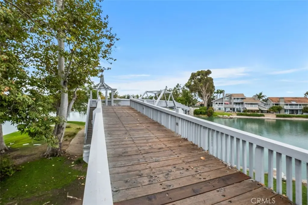 6 Seadrift 81, Irvine, CA — listing photo 1