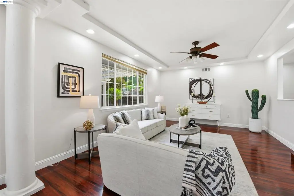 Single Family Residence for sale at 37658 Canterbury St, Fremont, CA featuring 3 beds and 2 baths