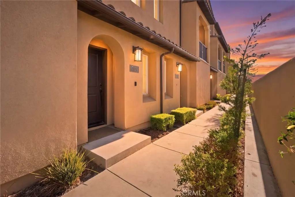 7128 Viceroy Way, Buena Park, CA — listing photo 1