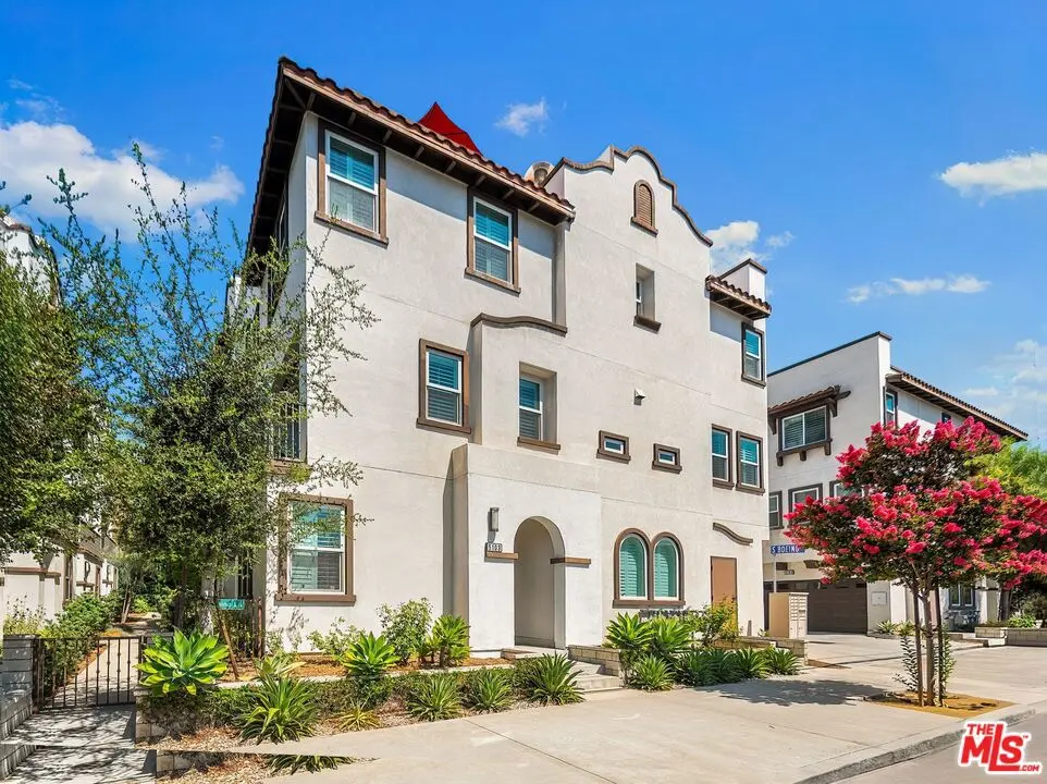 Single Family Residence for sale at 5103 E Echo Street, Los Angeles, CA featuring 3 beds and 4 baths