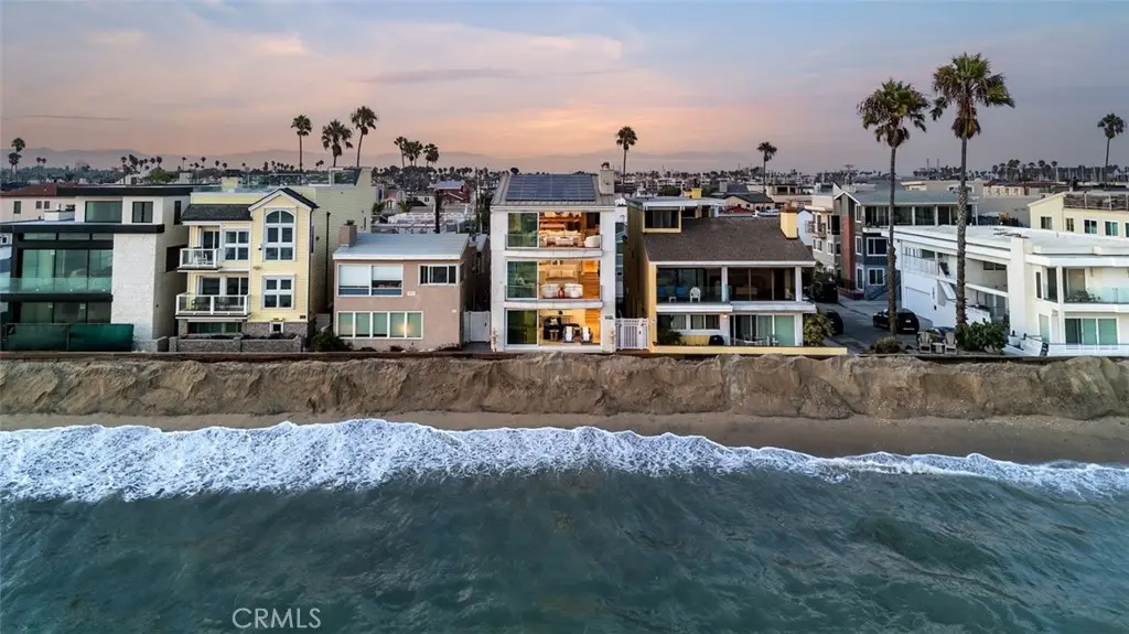 Single Family Residence for sale at 6519 E Seaside Walk 21, Long Beach, CA featuring 4 beds and 6 baths